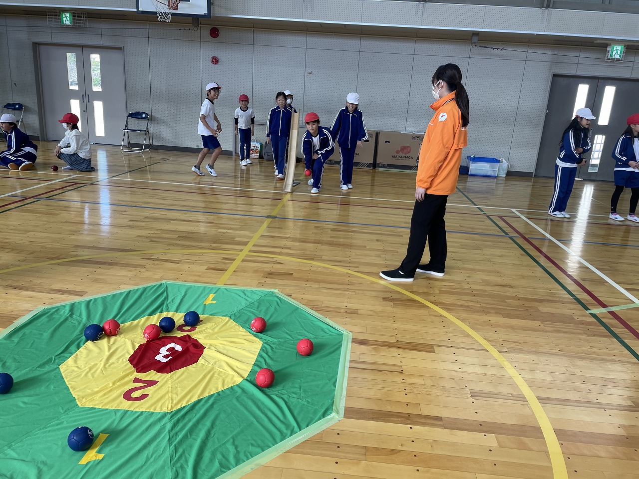 松阪市立大河内小学校 3・4年生　ボッチャ体験教室　11/19（火）